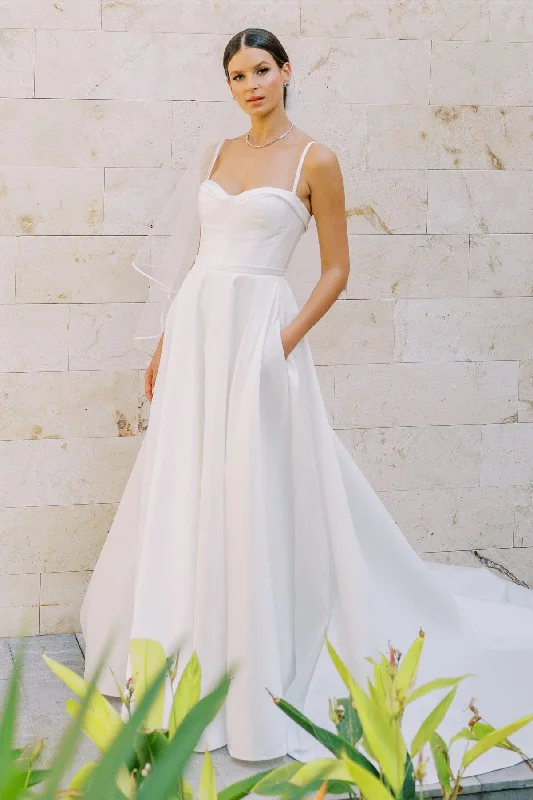 WTOO Edie - Size 15 Ball Gown Wedding