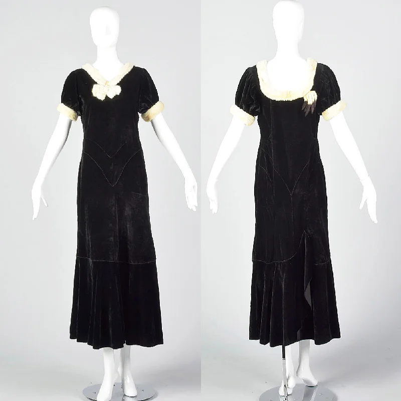 1930s Black Velvet Dress with Fur Collar Dark color unclassified dresses