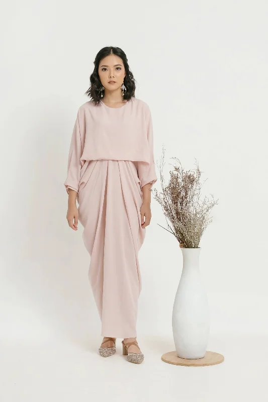 Amara Kaftan Dress - Baby Pink Women's unclassified dresses