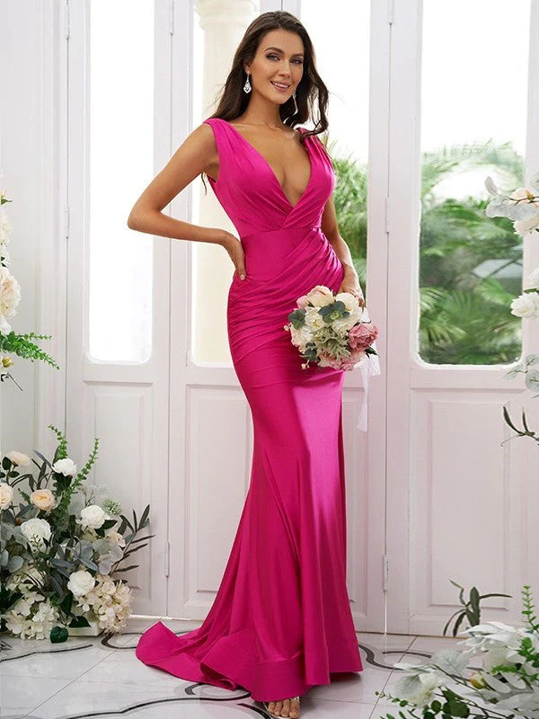 Bridesmaid Dresses Sexy Mermaid V Neck Backless Ruched Satin unclassified dresses