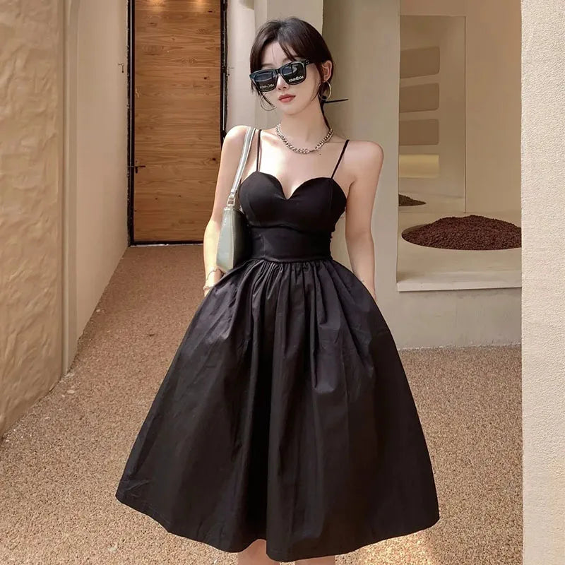 Elegant Women Black Backless Spaghetti Strap Dress Breathable unclassified dresses