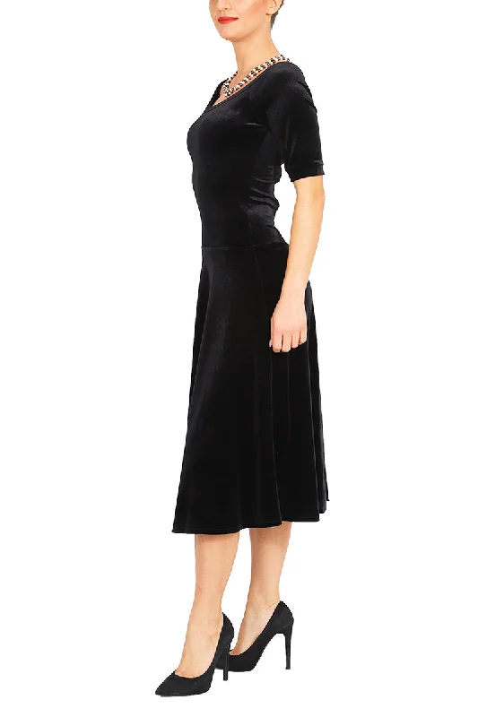 Boat Neckline Fit-and-flare Velvet Dress Metallic unclassified dresses