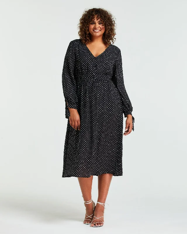 Georgiana Spot Dress | Black/Milk Casual chic unclassified dresses