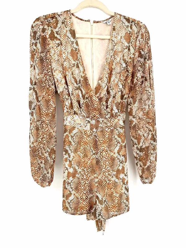 Guess Women's Beige Wrap Snake Size M Dress Chiffon unclassified dresses