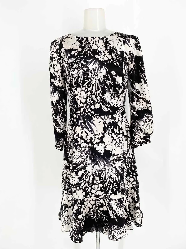 KAREN MILLEN Women's black/white Scoop Neck Silk Polyester Abstract Size 6 Dress Sleeveless unclassified dresses