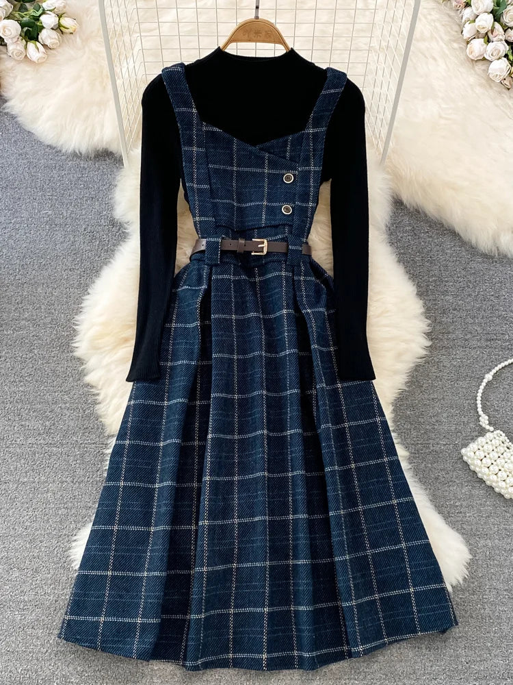 Plaid Dress with Attached Turtleneck High-low unclassified dresses