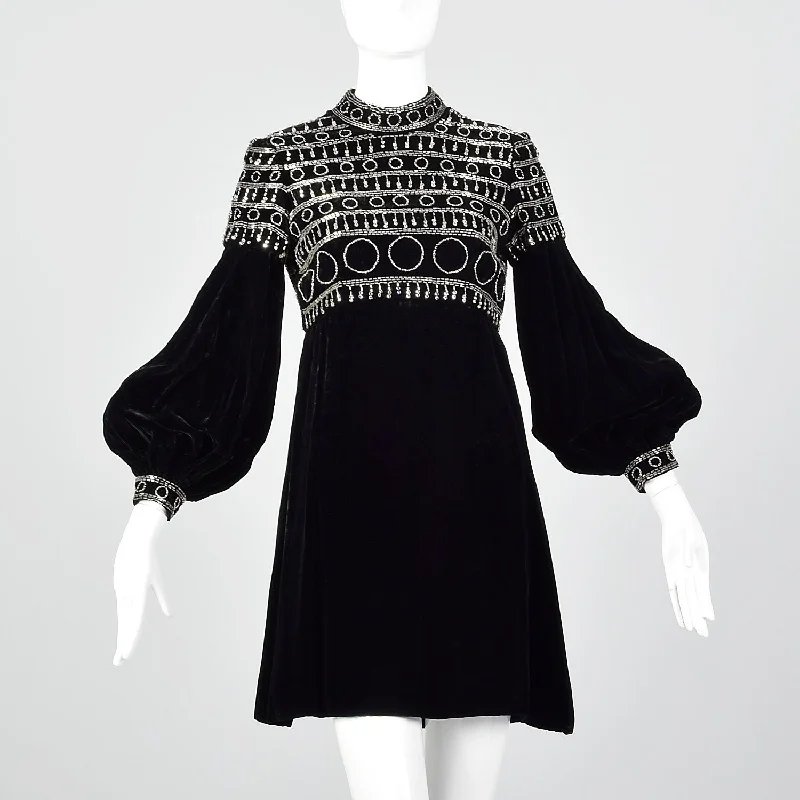 XS 1960s Beaded Black Velvet Dress A-line unclassified dresses