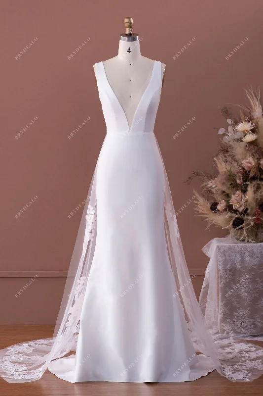 Crepe Mermaid Wedding Dress with Lace Panel Train Elegant Lace Design