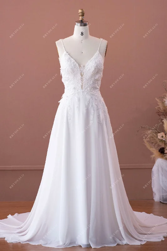 Plunging Hollow Train 3D Flower Lace Boho Wedding Dress Lace Detail Gown