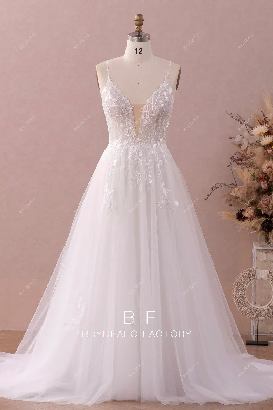 Straps Plunging Lace Tulle A-line Wedding Dress Lace Dress Fashion